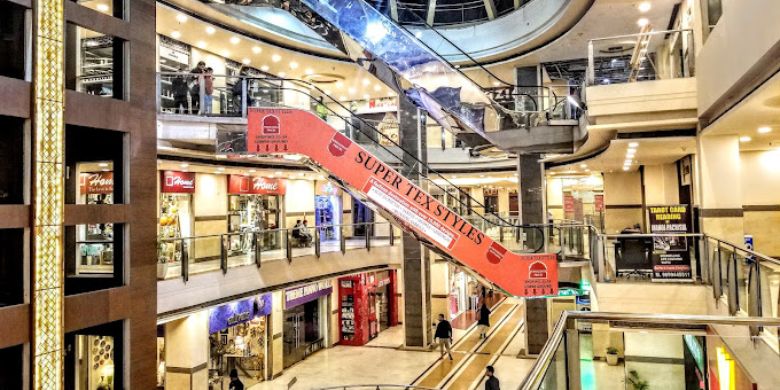 DLF Mega Mall Gurgaon