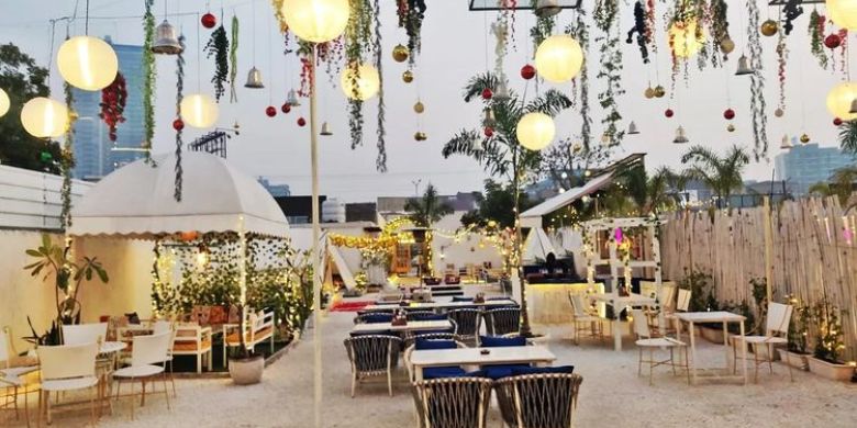 MoonDust Cafe Gurgaon