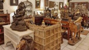 Wooden Craft and Antique Shops in Gurgaon